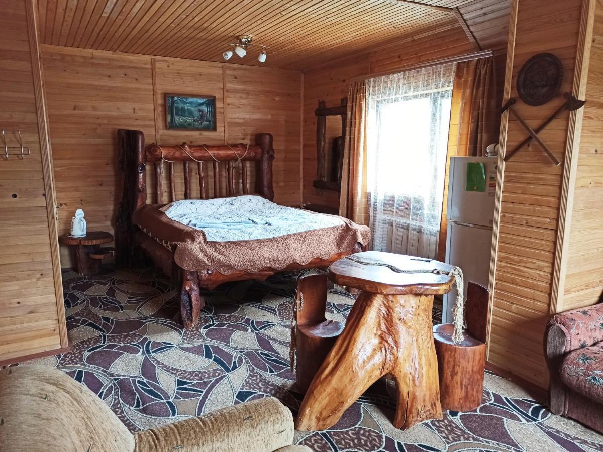 Hirskyy Svitanok Myhove Buitenkant foto