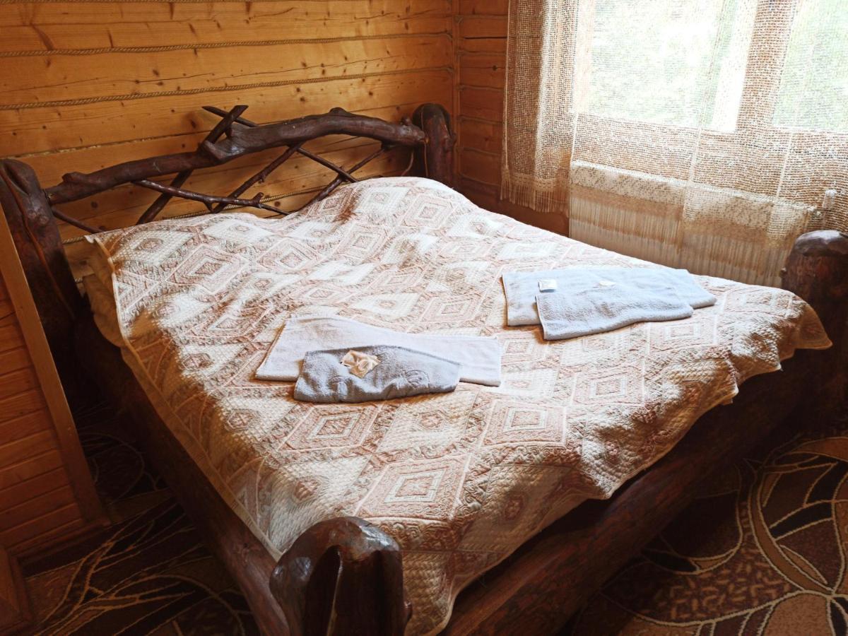 Hirskyy Svitanok Myhove Buitenkant foto
