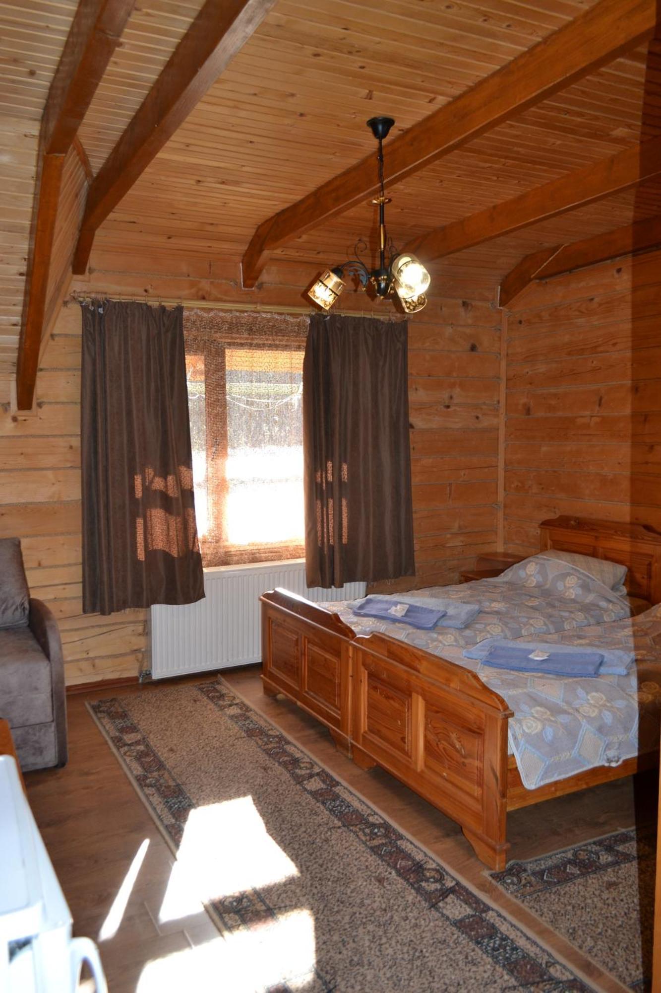 Hirskyy Svitanok Myhove Buitenkant foto