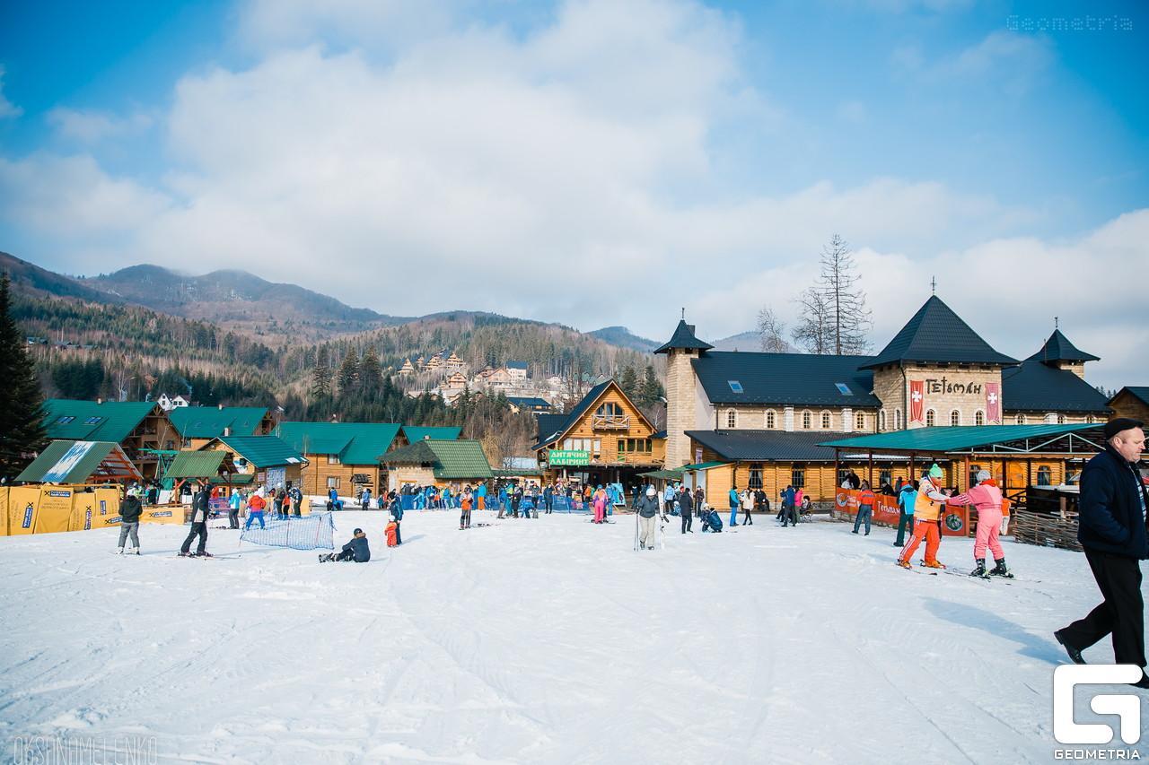 Hirskyy Svitanok Myhove Buitenkant foto