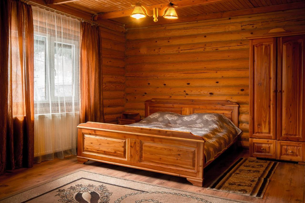 Hirskyy Svitanok Myhove Buitenkant foto