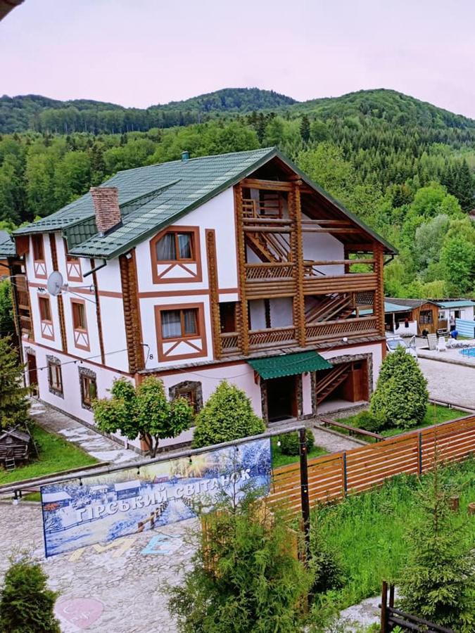 Hirskyy Svitanok Myhove Buitenkant foto